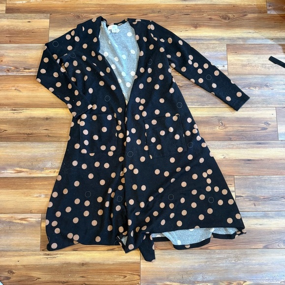 LuLaRoe Black and Tan Polka Dot Women's Sarah Duster Sweater - Picture 1 of 2